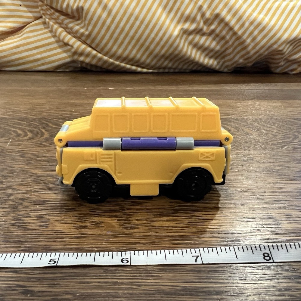 REVERSABLE PANELS UTILITY TRUCK PURPLE/YELLOW 3" LONG BY DUBY WHEELS SPIN WELL